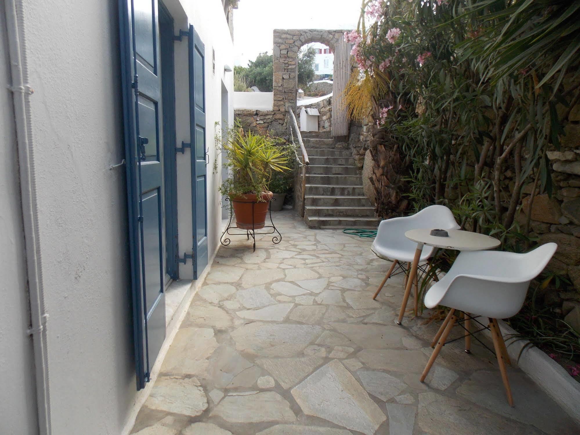 Studios & Suites Rania Mykonos Town Exterior photo